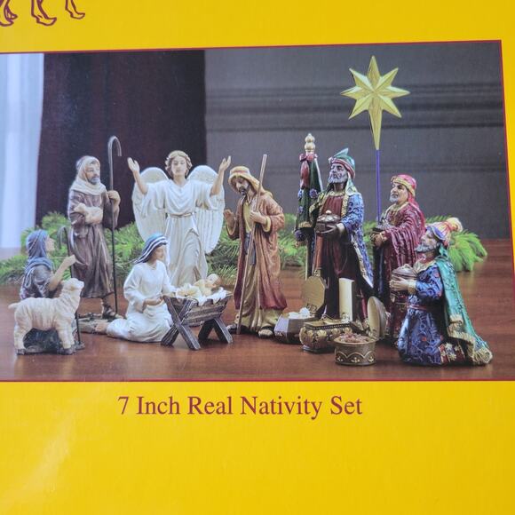 Three Kings Gifts Real Life Nativity 7 inch 14 Pc Set w/ Authentic Gifts in Box - Picture 6 of 6